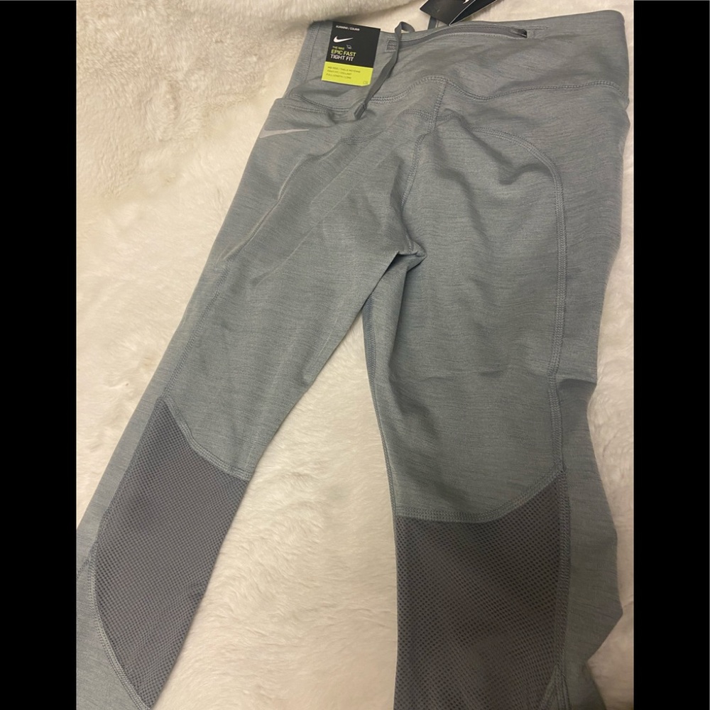 NWT!Nike Epic fast Mid-Rise Running Leggings - Picture 3 of 14